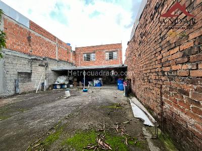 Casa de 5 alcobas en venta en Belen, Ibagué, 414 m² · foto 15 de 16