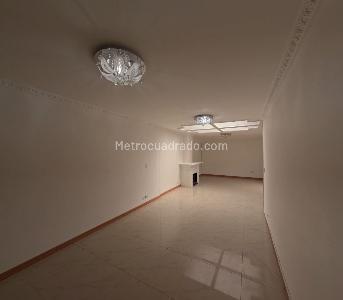 Apartamento en venta en El Contador, Bogotá · foto 4 de 18