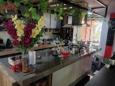 Casa de 5 alcobas en venta en Cr Fenix, Ibagué, 150 m² · foto 2 de 17