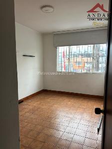 Casa de 3 alcobas en venta en La Francia, Ibagué, 452 m² · foto 3 de 20