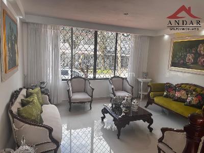 Casa de 5 alcobas en venta en Castellana, Ibagué, 253 m² · foto 2 de 20