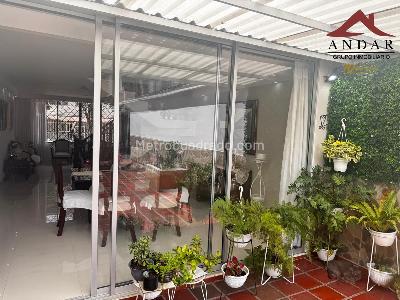 Casa de 5 alcobas en venta en Castellana, Ibagué, 253 m² · foto 8 de 20