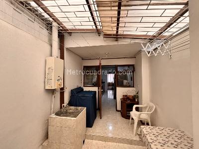 Casa de 5 alcobas en venta en Las Villas, Bogotá, 195 m² · foto 18 de 19