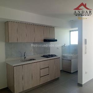 Apartamento de 3 alcobas en venta en Miramar, Ibagué, 61 m² · foto 5 de 13