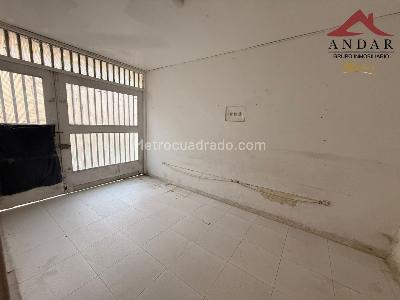 Casa de 5 alcobas en venta en La Pola, Ibagué, 290 m² · foto 13 de 16