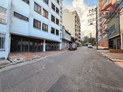 Casa de 5 alcobas en venta en La Pola, Ibagué, 290 m² · foto 15 de 16