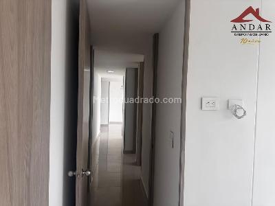 Apartamento de 3 alcobas en venta en Milla De Oro, Ibagué, 85 m² · foto 12 de 20