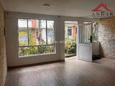 Casa de 4 alcobas en venta en Fuente Real, Ibagué, 145 m² · foto 2 de 14