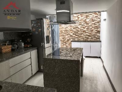 Casa de 3 alcobas en venta en San Antonio Norte, Bogotá, 138 m² · foto 3 de 18