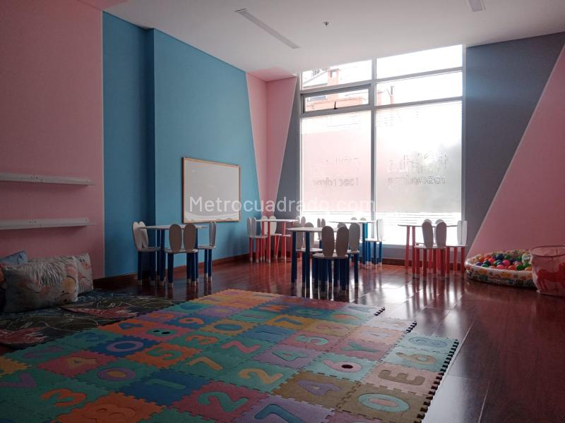 Piso – Bogotá, La Morada, Localidad Usaquén - Más
