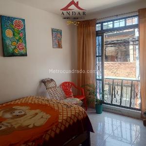 Casa de 5 alcobas en venta en Ibagué, 223 m² · foto 10 de 16