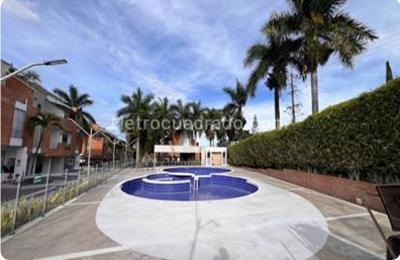 Casa de 4 alcobas en venta en Cn Portal Del Vergel, Ibagué, 198 m² · foto 19 de 20