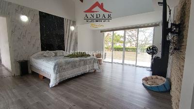 Casa de 5 alcobas en venta en Santa Rita, Ibagué, 885 m² · foto 12 de 20