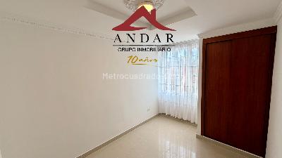 Apartamento de 3 alcobas en venta en Cn Las Palmeras, Ibagué, 62 m² · foto 4 de 13