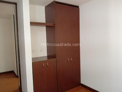 Apartamento en venta en El Codito, Bogotá · foto 13 de 19