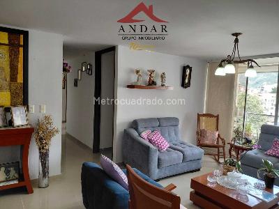 Apartamento de 3 alcobas en venta en Belen, Ibagué, 111 m² · foto 2 de 14