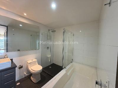 Apartamento de 3 alcobas en venta en Cedritos, Bogotá, 96 m² · foto 17 de 20
