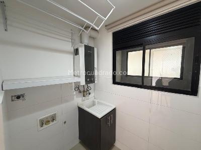 Apartamento de 3 alcobas en venta en Cedritos, Bogotá, 96 m² · foto 11 de 20