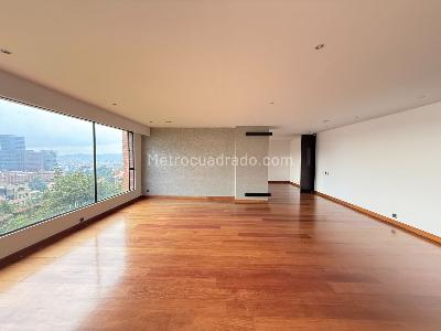 Apartamento en venta en Santa Barbara Alta, Bogotá · foto 2 de 20