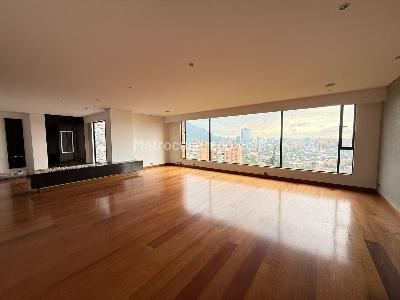 Apartamento en venta en Santa Barbara Alta, Bogotá · foto 3 de 20