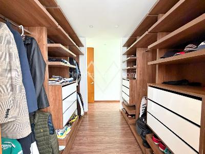 Casa de 4 alcobas en venta en Guaymaral, Bogotá, 1358 m² · foto 12 de 20