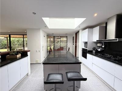Casa de 4 alcobas en venta en Casablanca Suba, Bogotá, 1714 m² · foto 8 de 20