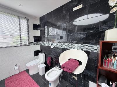 Casa de 4 alcobas en venta en Casablanca Suba, Bogotá, 1714 m² · foto 11 de 20