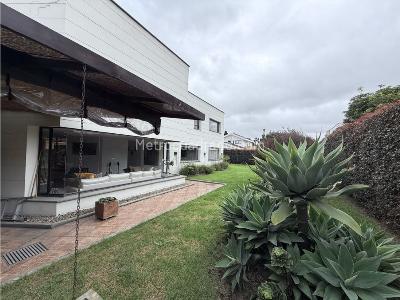 Casa de 4 alcobas en venta en Casablanca Suba, Bogotá, 1714 m² · foto 13 de 20