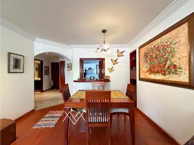 Apartamento en venta en Los Rosales, Bogotá · foto 3 de 12