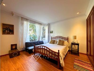 Apartamento en venta en Los Rosales, Bogotá · foto 9 de 12