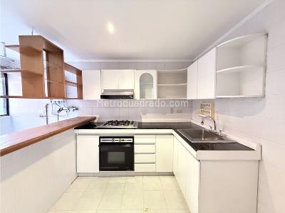 Apartamento en venta en San Patricio, Bogotá · foto 2 de 19