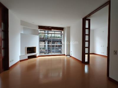 Apartamento de 1 alcoba en arriendo en Chico Norte, Bogotá, 76 m² · foto 9 de 20