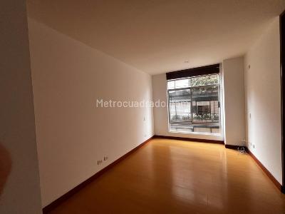 Apartamento de 1 alcoba en arriendo en Chico Norte, Bogotá, 76 m² · foto 11 de 20