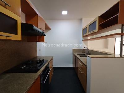 Apartamento de 1 alcoba en arriendo en Chico Norte, Bogotá, 76 m² · foto 14 de 20