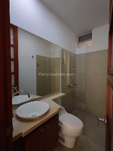 Apartamento de 1 alcoba en arriendo en Chico Norte, Bogotá, 76 m² · foto 16 de 20