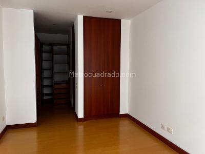 Apartamento de 1 alcoba en arriendo en Chico Norte, Bogotá, 76 m² · foto 17 de 20