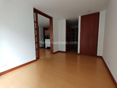 Apartamento de 1 alcoba en arriendo en Chico Norte, Bogotá, 76 m² · foto 19 de 20