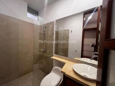 Apartamento de 1 alcoba en arriendo en Chico Norte, Bogotá, 76 m² · foto 20 de 20