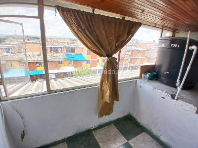 Casa de 4 alcobas en venta en El Recreo, Bogotá, 58 m² · foto 11 de 15