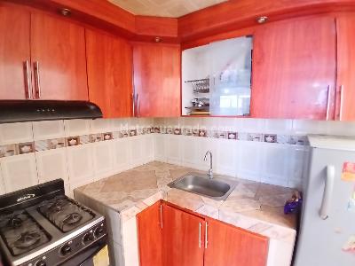 Casa de 4 alcobas en venta en El Recreo, Bogotá, 58 m² · foto 7 de 15