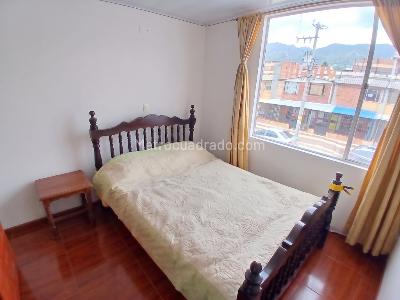 Casa de 4 alcobas en venta en El Recreo, Bogotá, 58 m² · foto 9 de 15