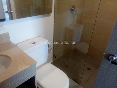 Apartamento de 1 alcoba en arriendo en El Batán, Bogotá, 59 m² · foto 11 de 13