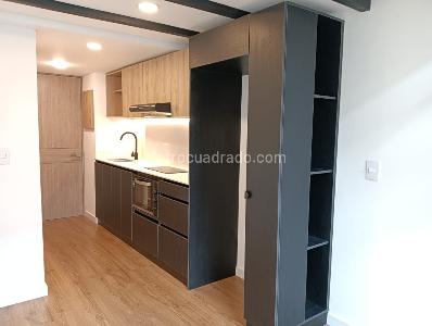 Apartamento de 1 alcoba en venta en La Castellana, Bogotá, 20 m² · foto 4 de 20