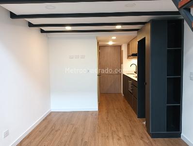 Apartamento de 1 alcoba en venta en La Castellana, Bogotá, 20 m² · foto 8 de 20