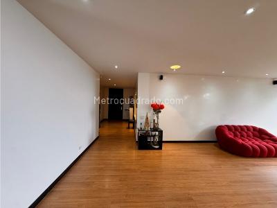 Apartamento de 3 alcobas en venta en Casablanca Suba, Bogotá, 283 m² · foto 3 de 20
