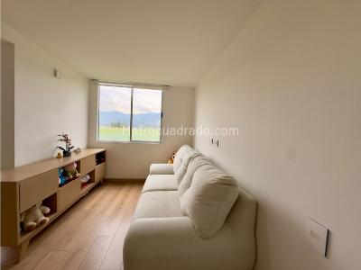 Apartamento de 2 alcobas en venta en Nor Oriente, Cajicá, 78 m² · foto 3 de 20