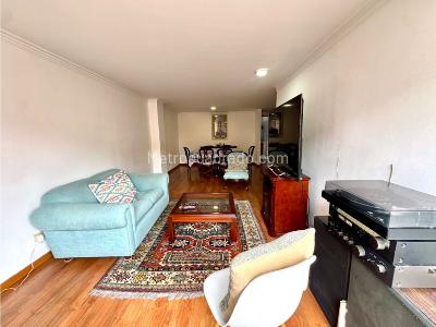 Apartamento en venta en Chico Navarra, Bogotá · foto 2 de 18