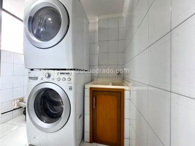 Apartamento en venta en Chico Navarra, Bogotá · foto 8 de 18