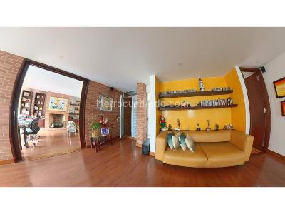 Casa de 3 alcobas en venta en Santa Margarita, Bogotá, 280 m² · foto 19 de 20