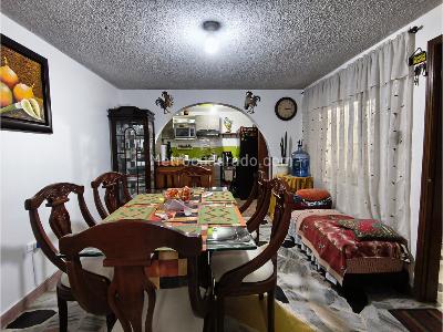 Casa de 5 alcobas en venta en La Cabaña, Bogotá, 542 m² · foto 12 de 20